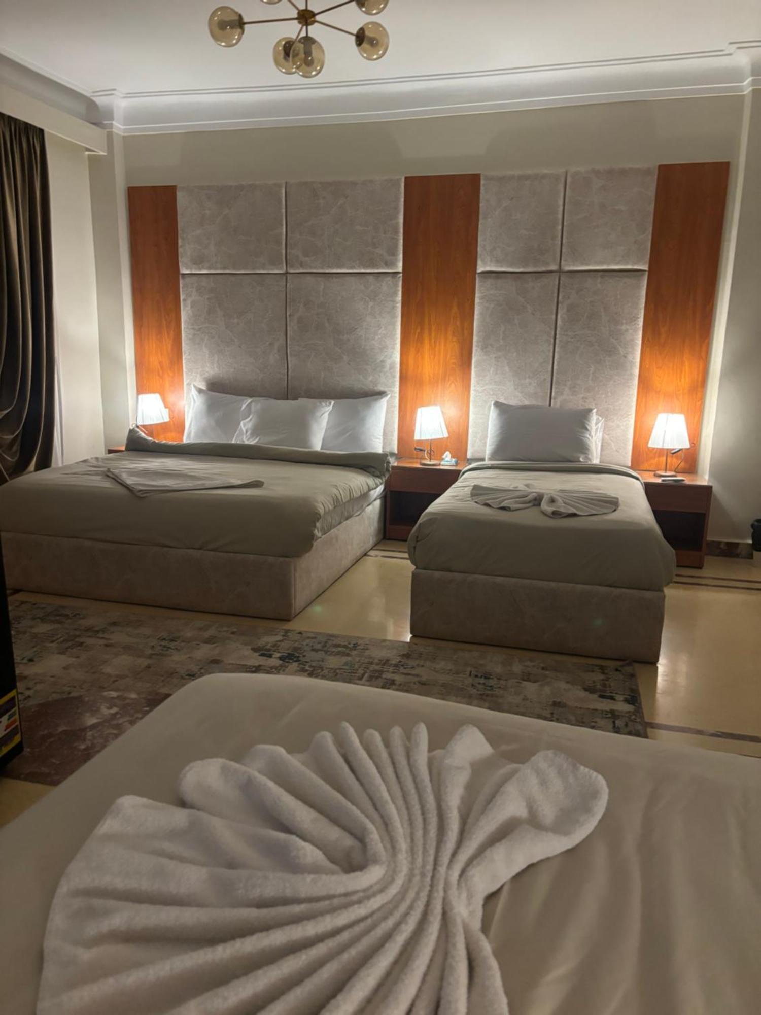 Solima Pyramids Inn Kafrat al Jabal Exterior photo